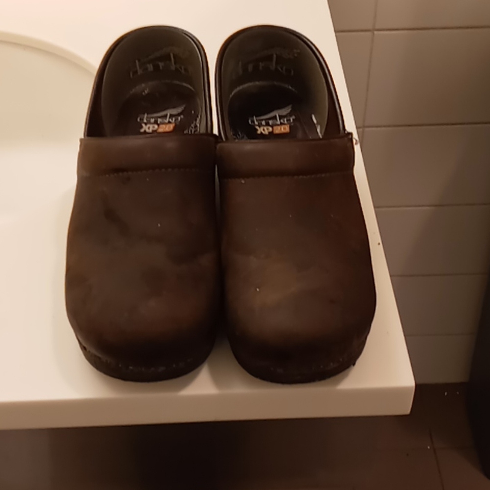 Clogs